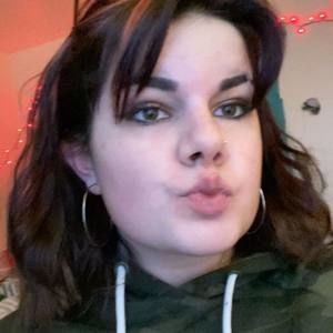 Meet your Posher, Makayla